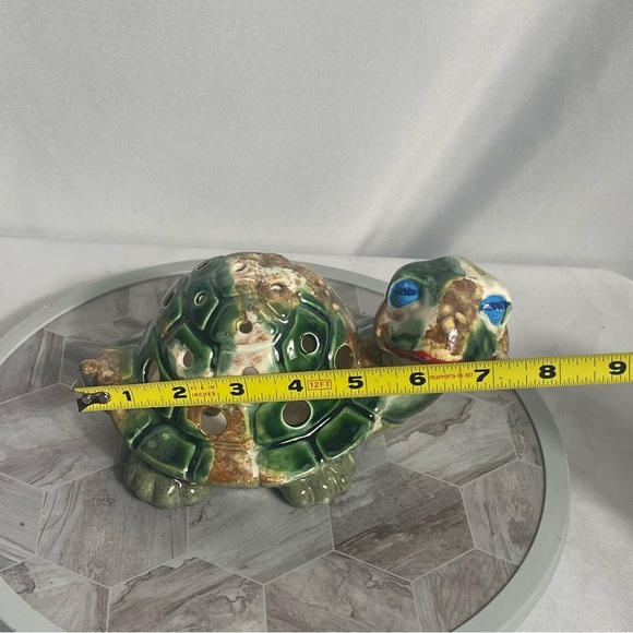 Vintage Handmade Ceramic Turtle Luminary Planter Signed “Marnel” 7-24 - Picture 9 of 9